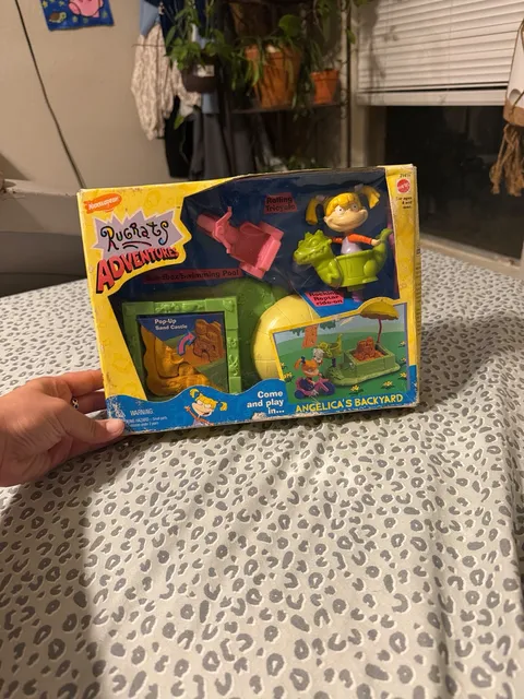 Mattel Rugrats Adventures Angelica's Backyard Playset Vintage 1998