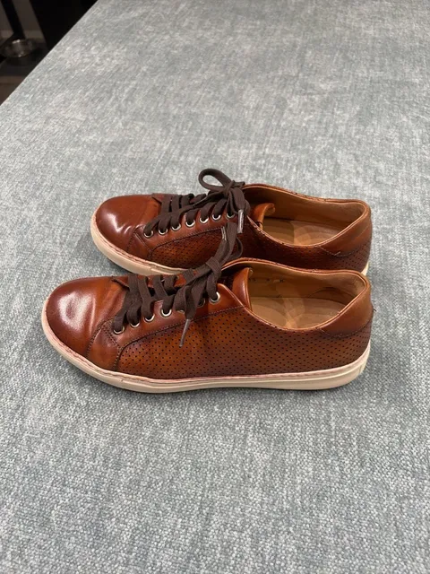 Magnanni 18113 Perforated Leather Sneakers Brown Size 8 M
