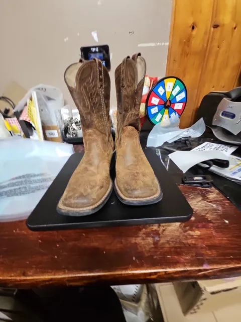 Ariat Cowboy Boots Size 1 Brown Leather Square Toe