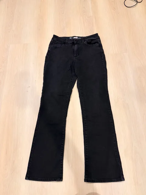 No Boundaries Flare Jeans Size 9 Black Denim
