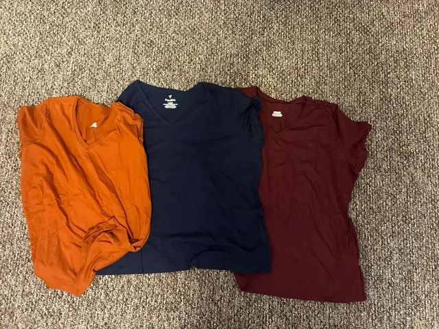 Women’s 3 xl new wo tags fanatics t-shirts red blue orange