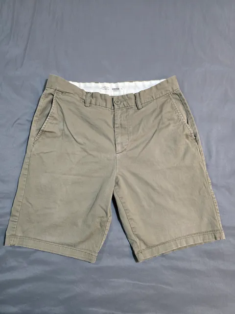 Old Navy Ultimate Slim Shorts Size 33 Khaki Tan Chino