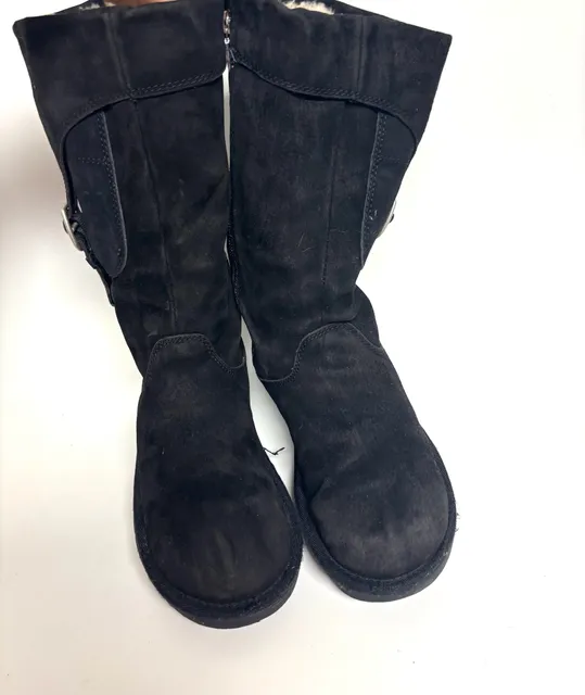 UGG Cargo III Size 8 Black Suede Mid Calf Boots 5132