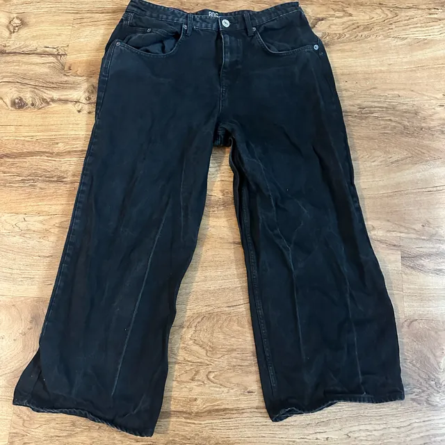 BDG Wide Leg Jeans Black