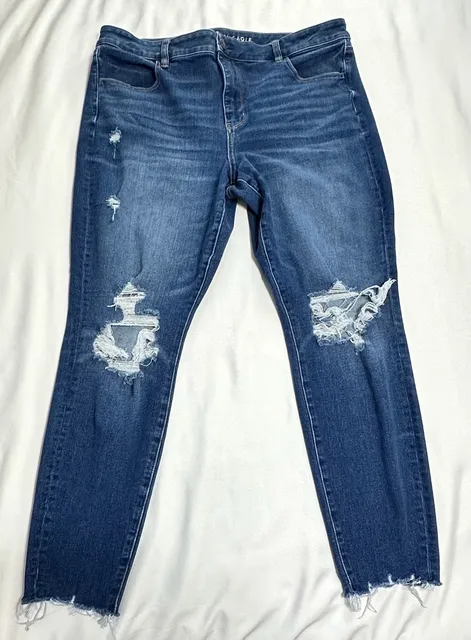 American Eagle The Dream Jean Size 18 Regular Distressed