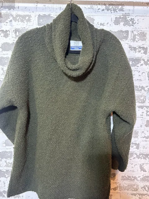 Weave O The Irish 100% Wool Turtleneck Sweater Olive Green M