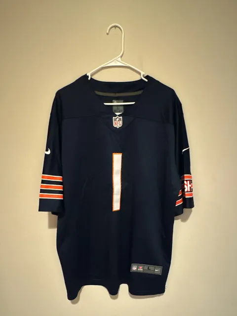 Nike Chicago Bears Justin Fields 1 Jersey Size L Navy Blue Football