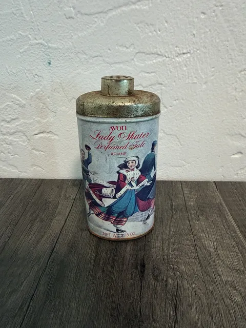Avon Lady Skater Perfumed Talc 3.75 oz Vintage Currier and Ives Tin