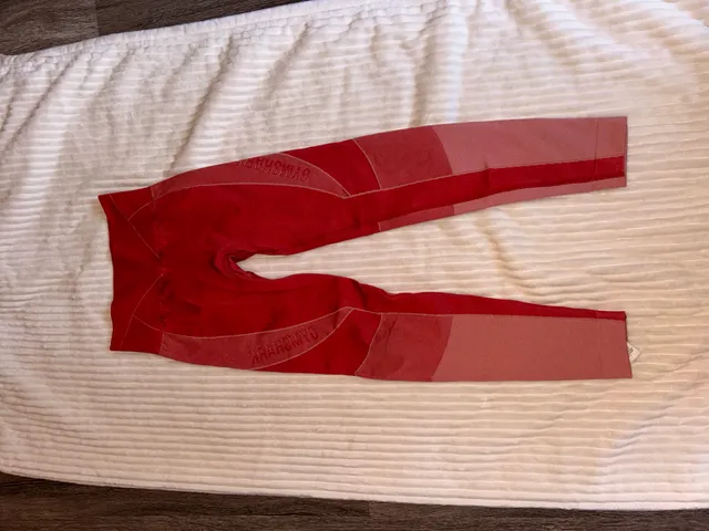 Gymshark Vital Seamless Leggings Size XS Red Ombre Athletic Pants