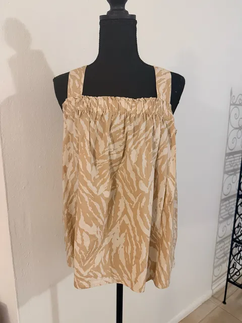 Gap Tank Top Size M Beige Animal Print Smocked Crossover Back