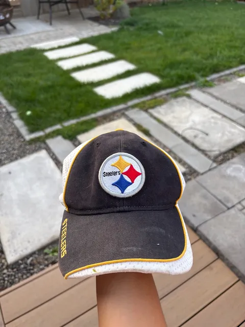 Reebok NFL Pittsburgh Steelers Hat Black White Mesh Strapback
