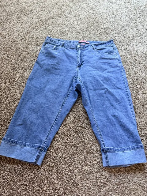Christopher & Banks Denim Capri Jeans Blue