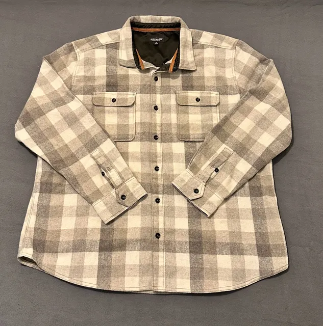 Jeremiah American Legacy Plaid Flannel Shirt Size XL Gray Buffalo Check