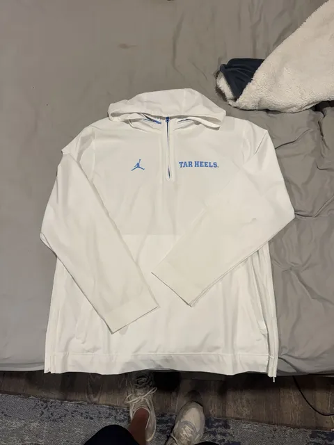 Jordan UNC Tar Heels 1/2 Zip Hoodie Size L White