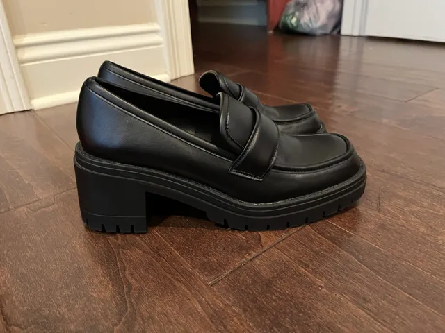 Shu Shop Black Platform Lug Sole Chunky Loafers
Witchy Preppy Goth 90s Y2K 8 1/2
