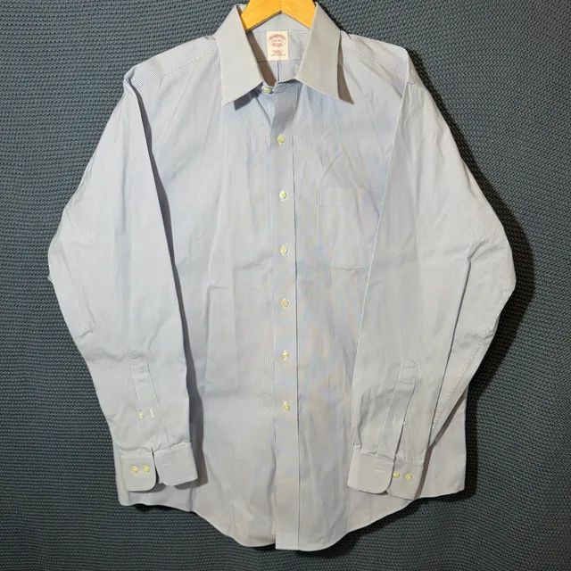 Brooks Brothers Dress Shirt Size 16.5-4/5 Blue White Striped Non-Iron