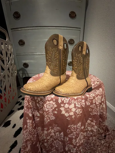 Cody James Gator Print Western Boots Size 10 Tan Brown Square Toe