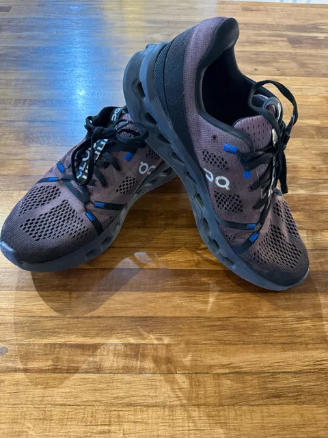 On Cloudsurfer Running Shoes Black Purple Mens 10 Womens 11 (q1)