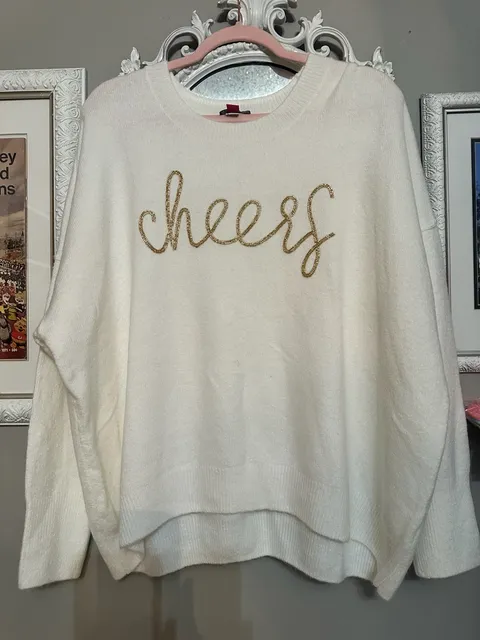 Vince Camuto Cheers Sweater Size XXL White Beaded Script Pullover