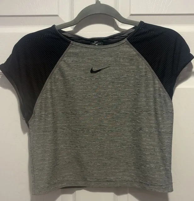 Nike Dri-Fit Athletic Crop Top Size L Gray Black