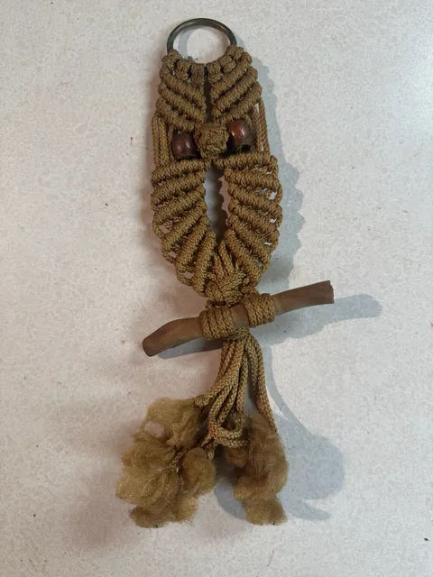 Vintage Macrame Owl Wall Hanging Keychain Ring Driftwood