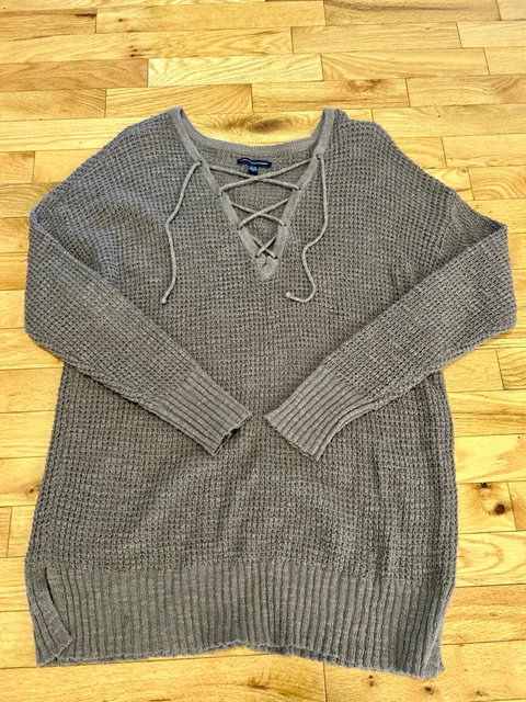 American Eagle Outfitters Lace Up Waffle Knit Sweater Size XL Gray