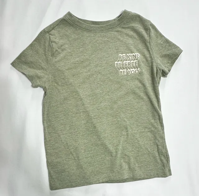 Cat & Jack Be Kind Be Free Be You T-Shirt Size XS (4/5)