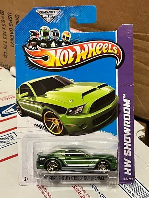 Hot Wheels '10 Ford Shelby GT500 Super Snake Green