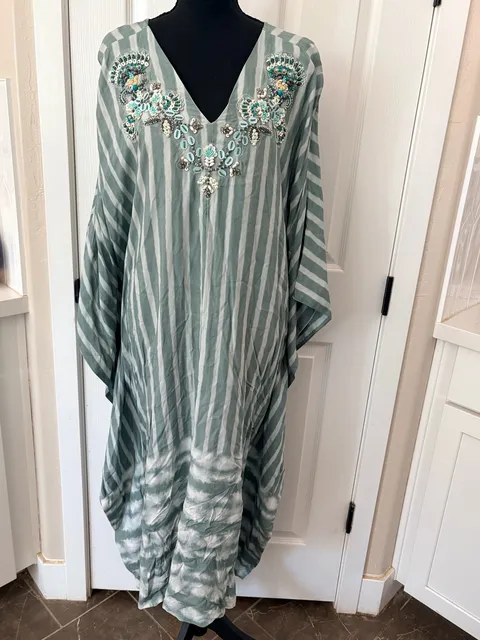 Soft Surroundings Kaftan Size L/XL Green Beaded (182)