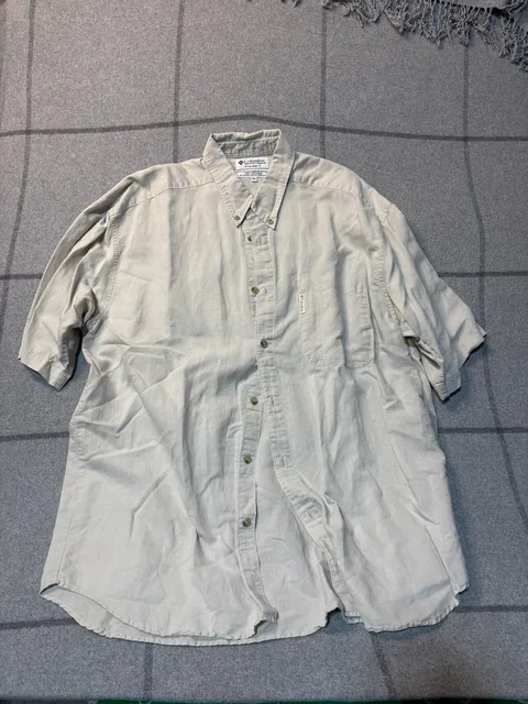 Columbia Sportswear Short Sleeve Button Down Shirt Size XL Beige Ramie Cotton