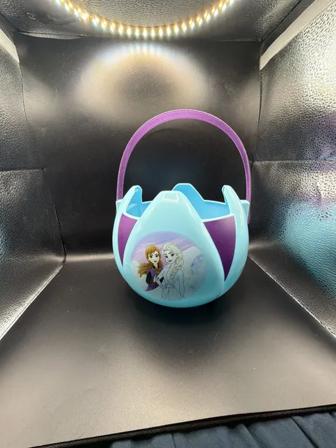 Disney Frozen Elsa And Anna Plastic Treat Bucket