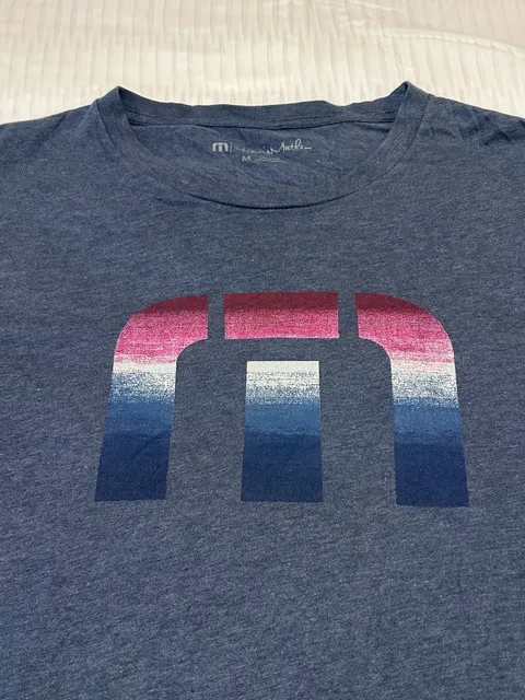 TravisMathew Sea Glass Tee Size M Blue Pima Cotton Graphic T-Shirt