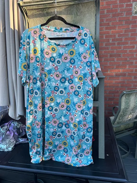 Joyspun Nightshirt Size 2X-3X Blue Floral Butterfly