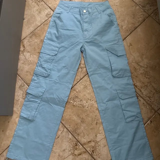 SHEIN Women's Solid Color Casual Cargo Pants Light Blue