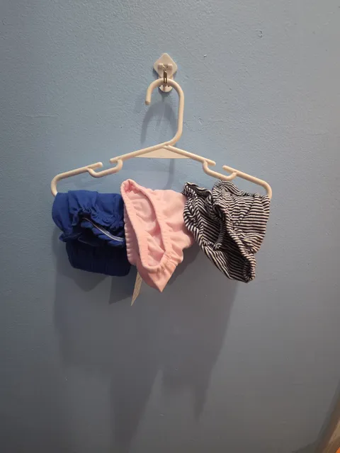 3 infant bloomers