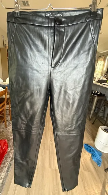Zara Faux Leather Pants Size S Black