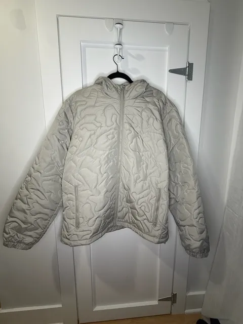 Urban Outfitters Quilted Puffer Jacket Gray