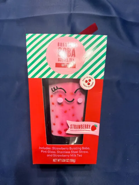 Bay Island Bursting Boba Bubble Tea Gift Set Strawberry