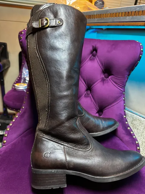 Born Carran leather knee high riding brown boots size 8 NWOT