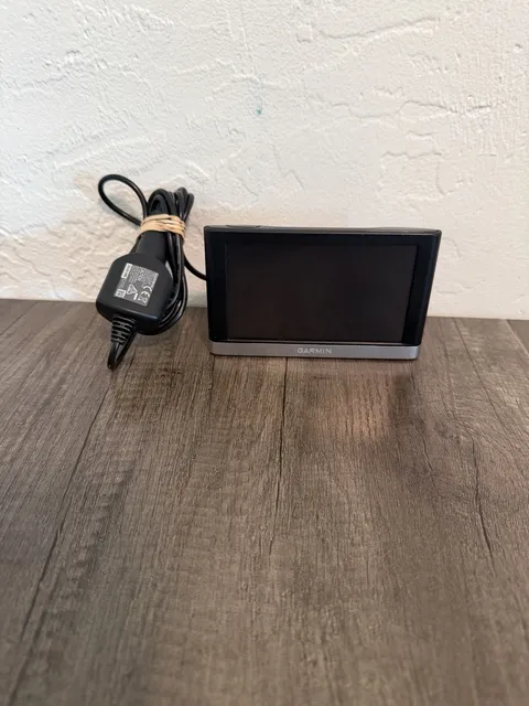 Garmin GPS Navigator with Car Charger