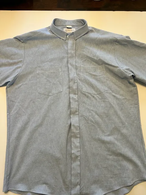CM Almy Clerical Shirt Size 16 1/2 Blue Short Sleeve Chambray