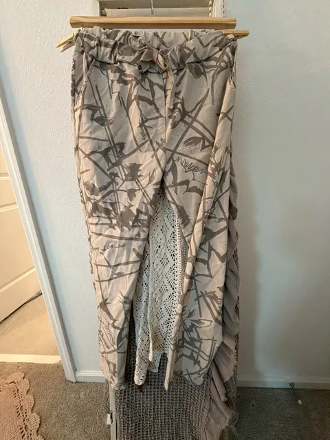 Made in Italy Camo Cargo Pants Drawstring Taupe