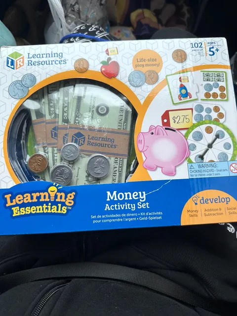 Learning Resources Money Activity Set 102 Pieces