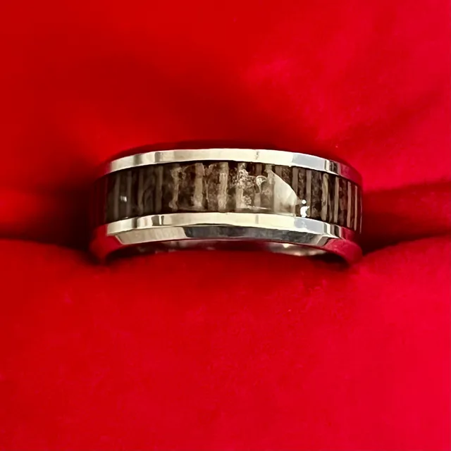 Tungsten Antler And Wood Inlay Polished Finish 8mm Band Ring Size 9-Unisex