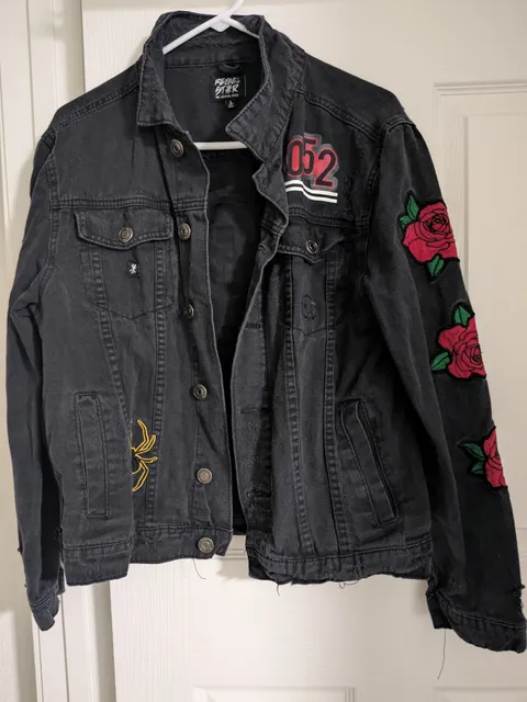 Rebel Star Denim Jacket Size L Black Rose Patches
