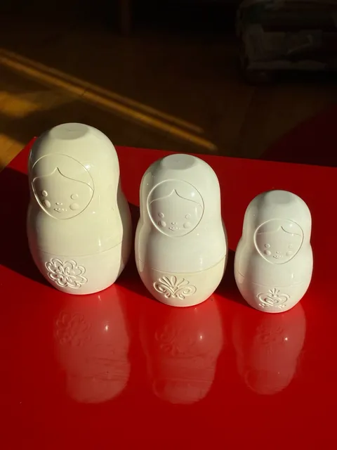 Fred Matryoshkas Measuring Cups Set White Russian Nesting Dolls