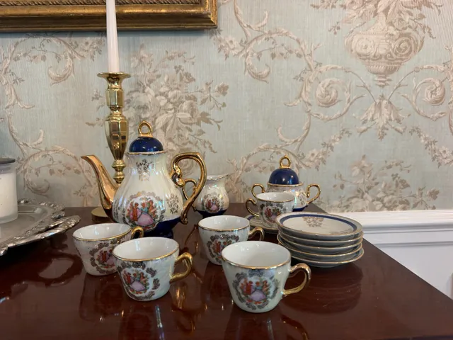 Vintage Japanese Fine Porcelain Tea Set Courting Couple Mother Of Pearl