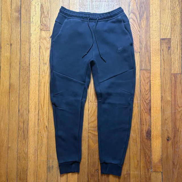 Nike Tech Fleece Joggers Sweatpants Black Size M