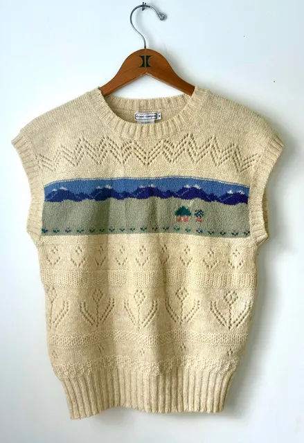 Wool Landscape Scene Sweater Vest Size M Beige Knit Stone Canyon