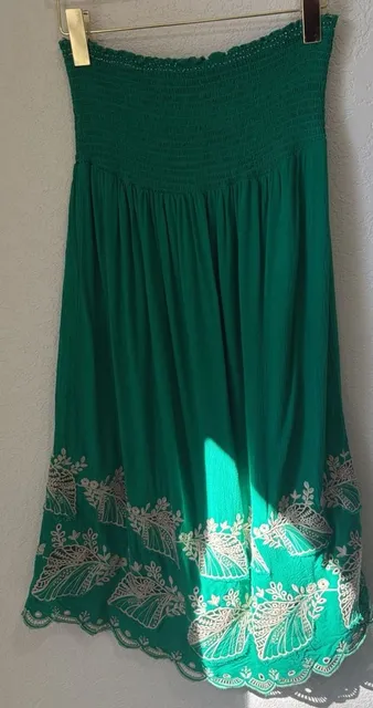 Sweet by Miss Me Dress Size L Green Embroidered Strapless Smocked